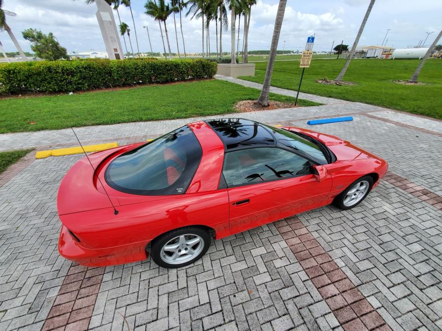  Chevrolet Camaro SS (1710) 1996 года  (фото 11 из 101)